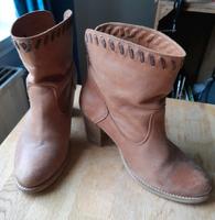 Levis Leder Stiefel 39 Niedersachsen - Hildesheim Vorschau