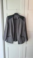 Blazer Gr. 38 grau schwarz mit Leder Elementen Gr. M Hamburg - Wandsbek Vorschau