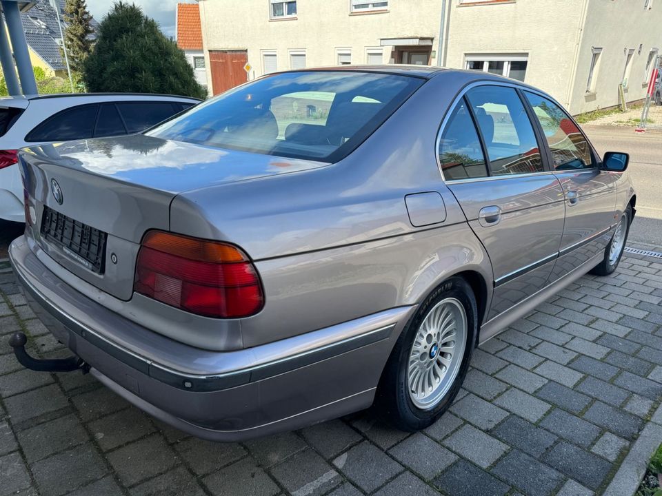 BMW 520i in Aalen