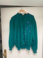 Schöne vintage Cardigan/Strickjacke mit Angorawolle und Stickerei Berlin - Lichtenberg Vorschau