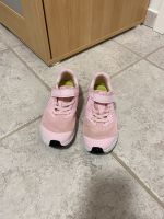 Nike Sportschuhe gr. 31,5 Nordrhein-Westfalen - Meckenheim Vorschau