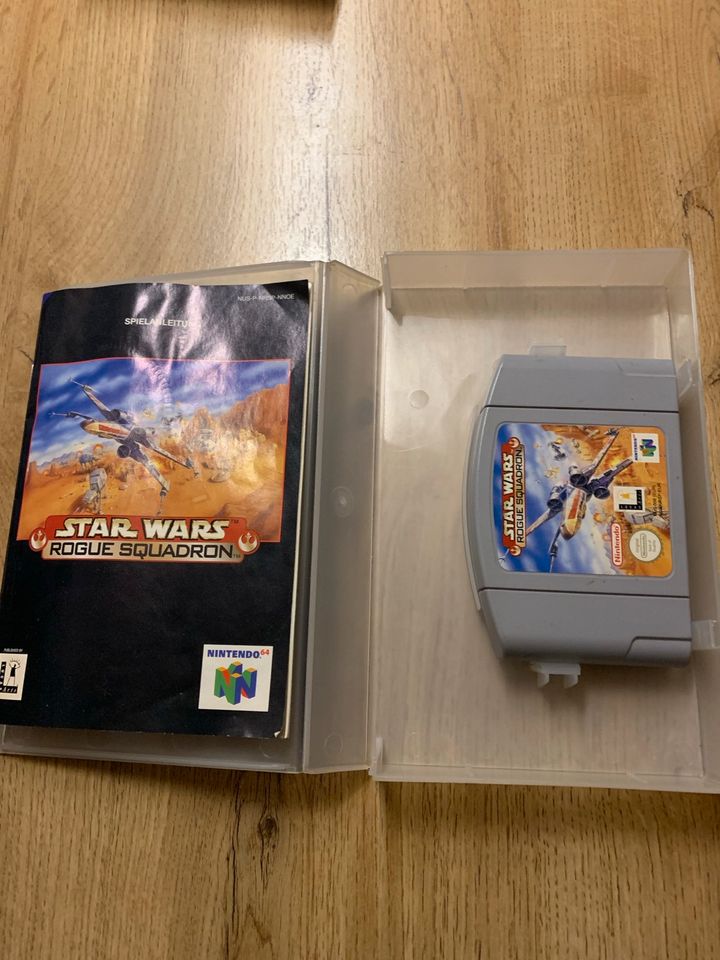 Nintendo N64 Spiel Star Wars Rogue Squadron in Altmannstein