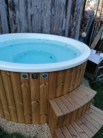 Pool Whirlpool Badefass Hot Tub Jacuzzi Badebottich Sachsen - Chemnitz Vorschau