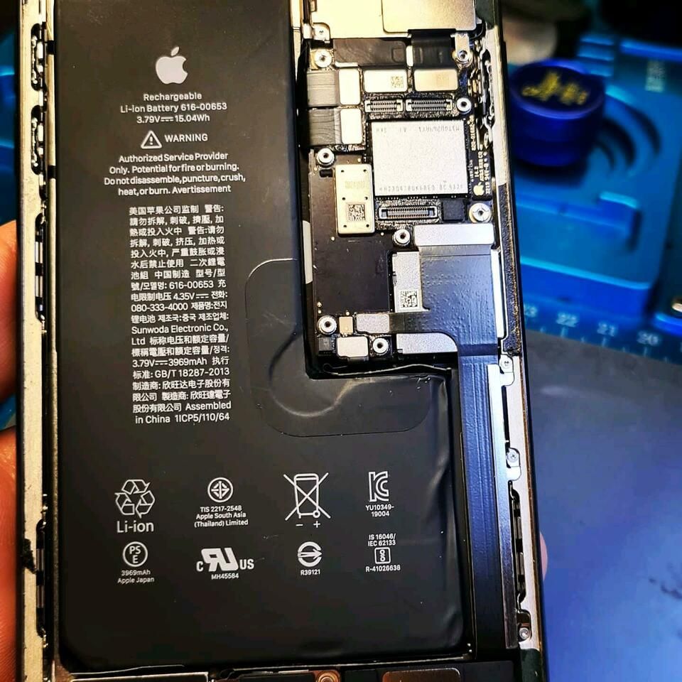 Handy Reparatur Samsung iPhone LG Sony Redmi Huawei Nokia Xiaomi in Saarbrücken