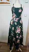 Kleid mit Blumenprint *About You* Größe 36 Sachsen - Frohburg Vorschau