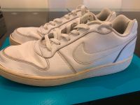 Nike Sportschuhe Sneakers Turnschuhe in Größe 44 Berlin - Zehlendorf Vorschau