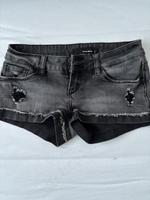 low waist jeans short Berlin - Hellersdorf Vorschau