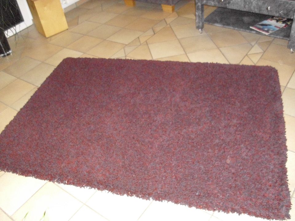 Hochflor Teppich 135 cm X 190 cm in Kevelaer