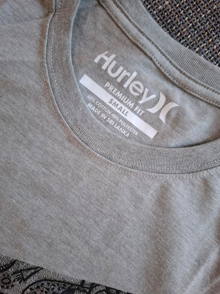 Hurley T-Shirt Größe S Herren in Berlin