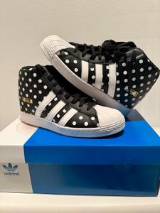 Adidas superstar gepunktet sale