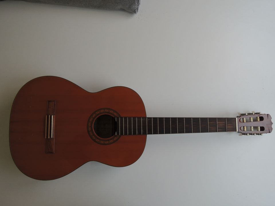 Gitarre, Suzuki, n°34 in Böhmenkirch