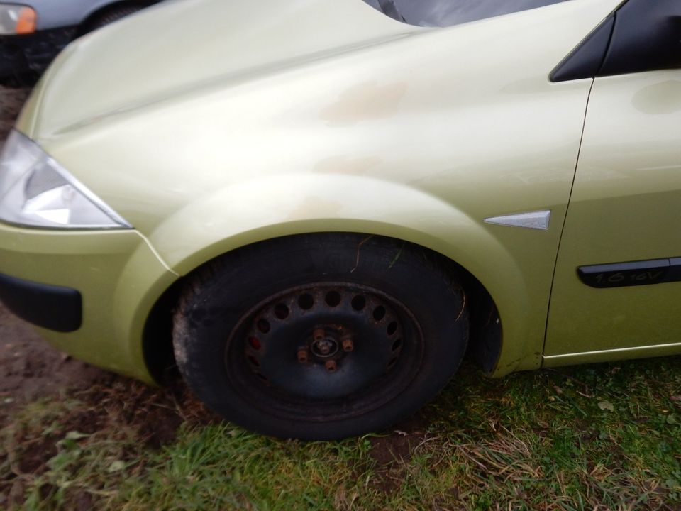 Renailt Megane 2 Ersatzteileträger K4M JH3 VN9118 in Heilsbronn