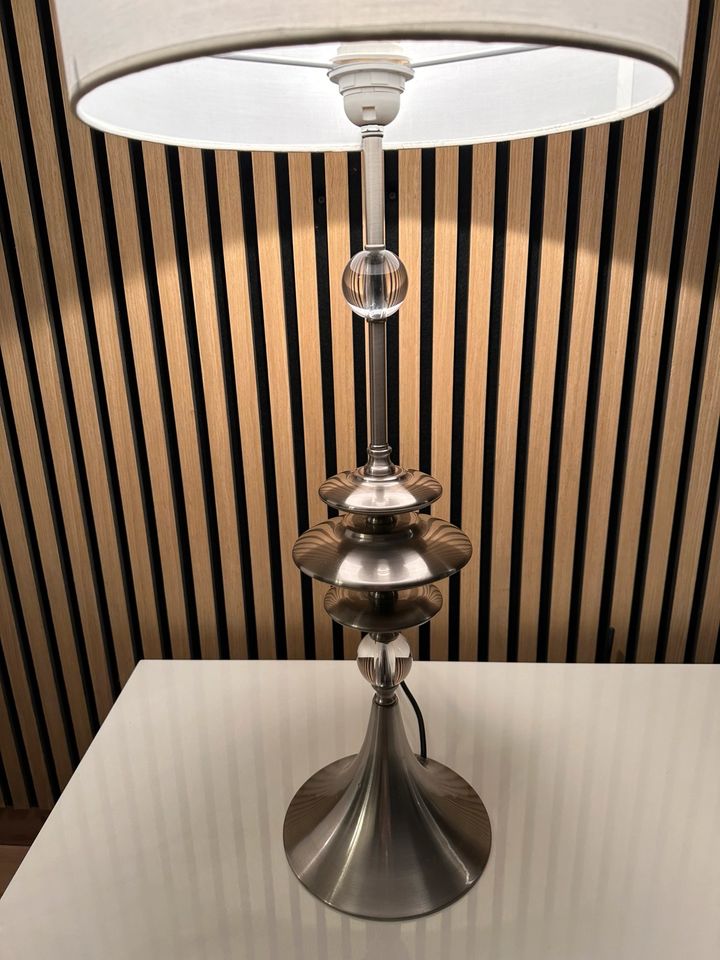 Stehlampe 90x38 cm in Hambrücken