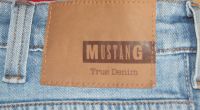 Herren Jeans von Mustang Größe 38/34 in hellem blau. Nordrhein-Westfalen - Dinslaken Vorschau