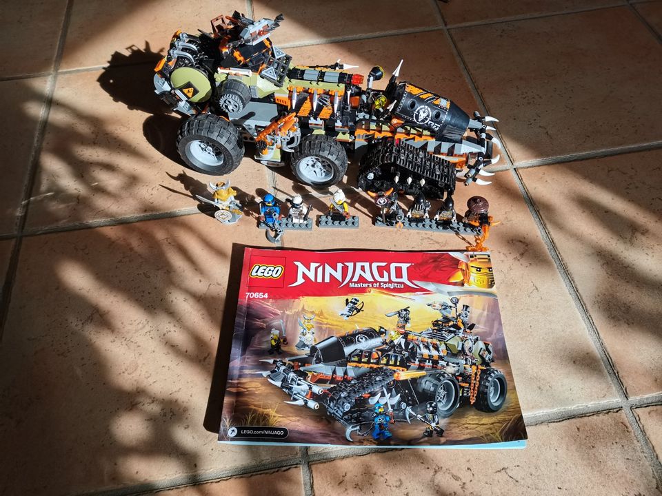 LEGO Ninjago - 70654 - Masters of Spinjitzu - Drachenfänger in Neuss