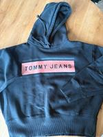 Tommy Sweatshirt schwarz Größe s Nordrhein-Westfalen - Eslohe Vorschau