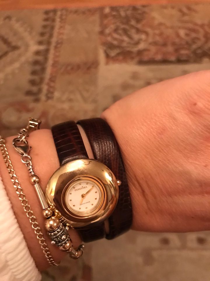 Pandora Uhr, doppeltes Armband, gold/braun in Nordrhein-Westfalen -  Troisdorf | eBay Kleinanzeigen ist jetzt Kleinanzeigen
