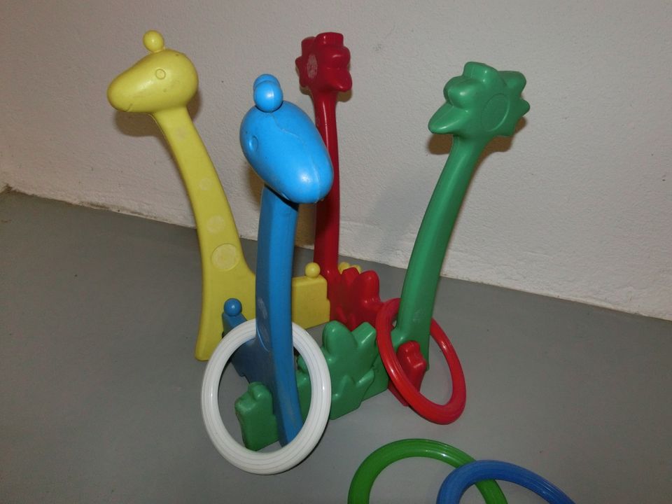 Giraffe Ring Wurfspiel Kinder Spiel Vintage Schläger Sand Rechen in Dettingen an der Iller