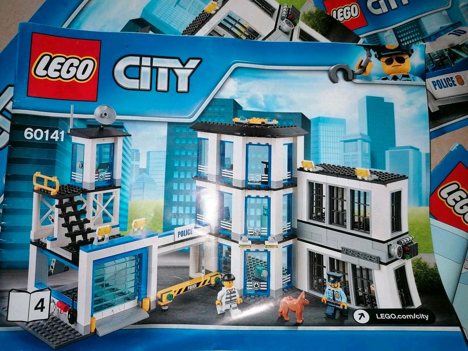 Lego City Polizeistation 60141 in OVP in Much