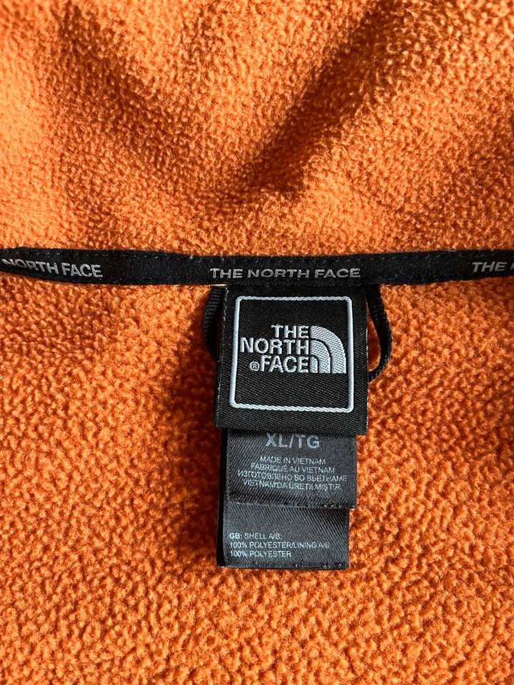 The North Face Jacke Fleecejacke Größe XL in Schildow