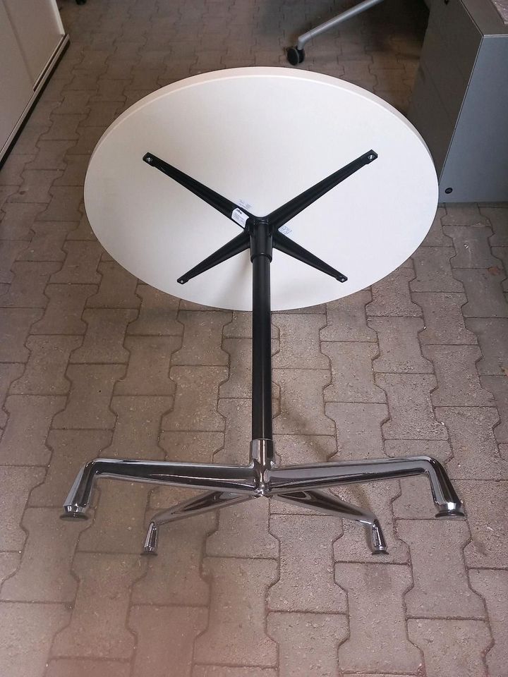 Vitra Konferenztisch Eames Contract Table rund Durchmesser 70 cm in Viersen
