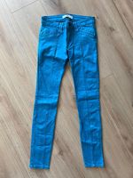 Hollister low waist Hose Größe 00/23inch Bayern - Ampfing Vorschau