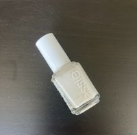 Essie Nagellack Nr. 949 Tuck In My Tux Leipzig - Leipzig, Zentrum Vorschau