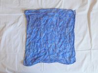 Halstuch blau mit Ornamenten 48 x 51 cm Hannover - Ricklingen Vorschau