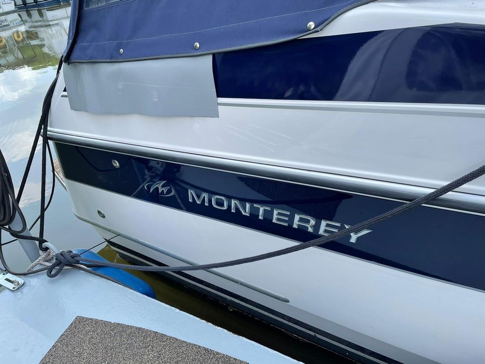 Motorboot, Monterey 256cr, startklar, mit Trailer in Bonn