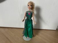 Barbie Frozen Elsa elektrisch singt auf Englisch Disney Kr. München - Ismaning Vorschau