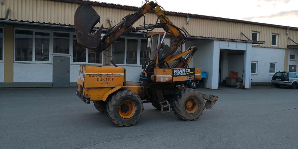 Mecalac 11 CXi Mobilbagger Radlader Geländestapler Teleskoplader in Riedlhütte