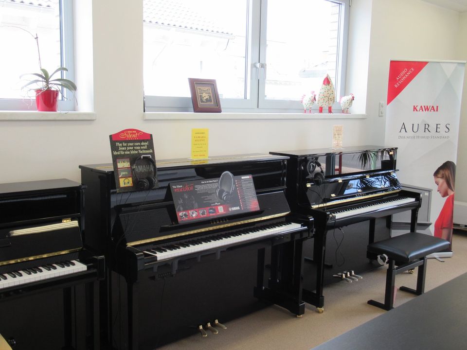 Miet-Kauf für Digital-Pianos, neue u. gebrauchte Klaviere mtl. ab in Nideggen / Düren