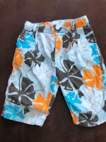 H&M Shorts Bermudas mit Blumenmuster Hawaii Taschen gr 92 Bayern - Olching Vorschau