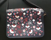 Handtasche zum Umhängen blau mit Blumen bestickt Berlin - Grunewald Vorschau