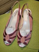 Neu * Sandalen * Leder * Komplimente * 7,5 H Nordrhein-Westfalen - Lohmar Vorschau