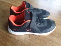 Puma Hallenschuhe Gr 40 Bayern - Schwarzenbruck Vorschau
