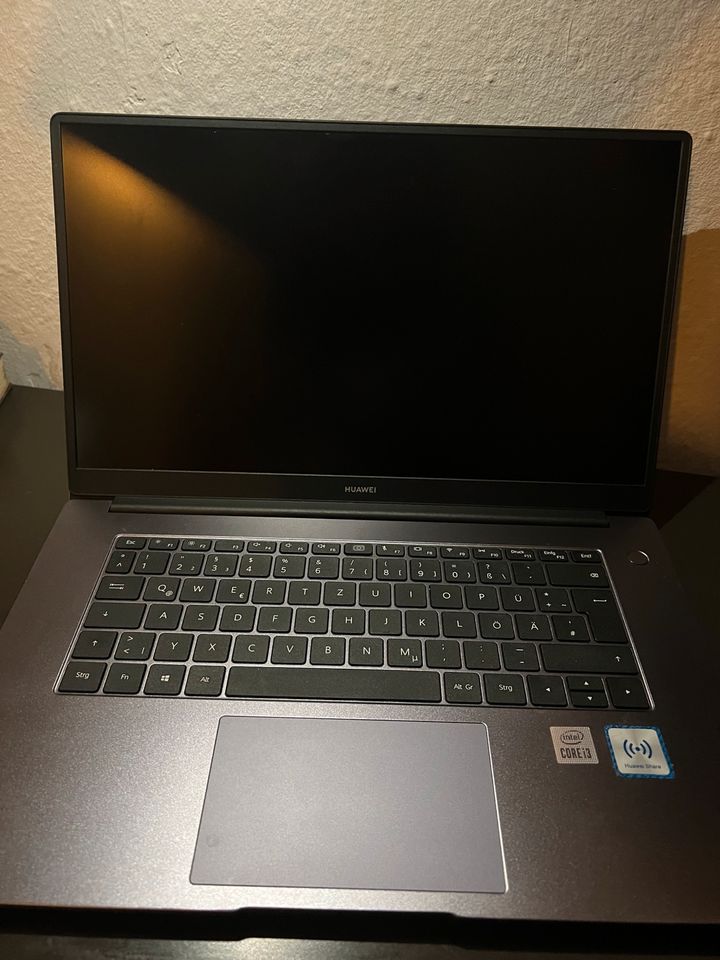 Huawei Matebook D15 in Berlin