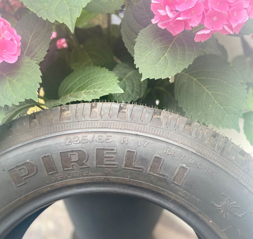 Winterreifen 1 Stück Pirelli 235/65 R17 108T M+S NEU in Groß Pankow (Prignitz)