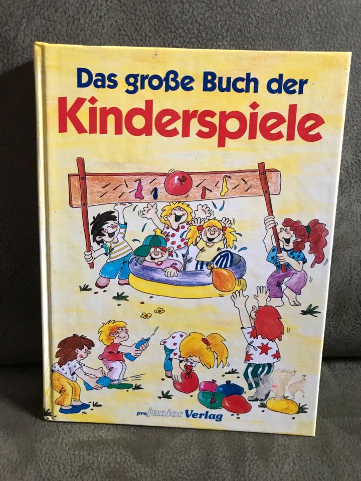 Buch „ Das große Buch der Kinderspiele“ in Dresden