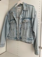 Jeansjacke von PullandBear Bremen-Mitte - Bahnhofsvorstadt  Vorschau