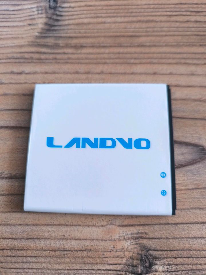 Landvo L700 Smartphone in Burbach