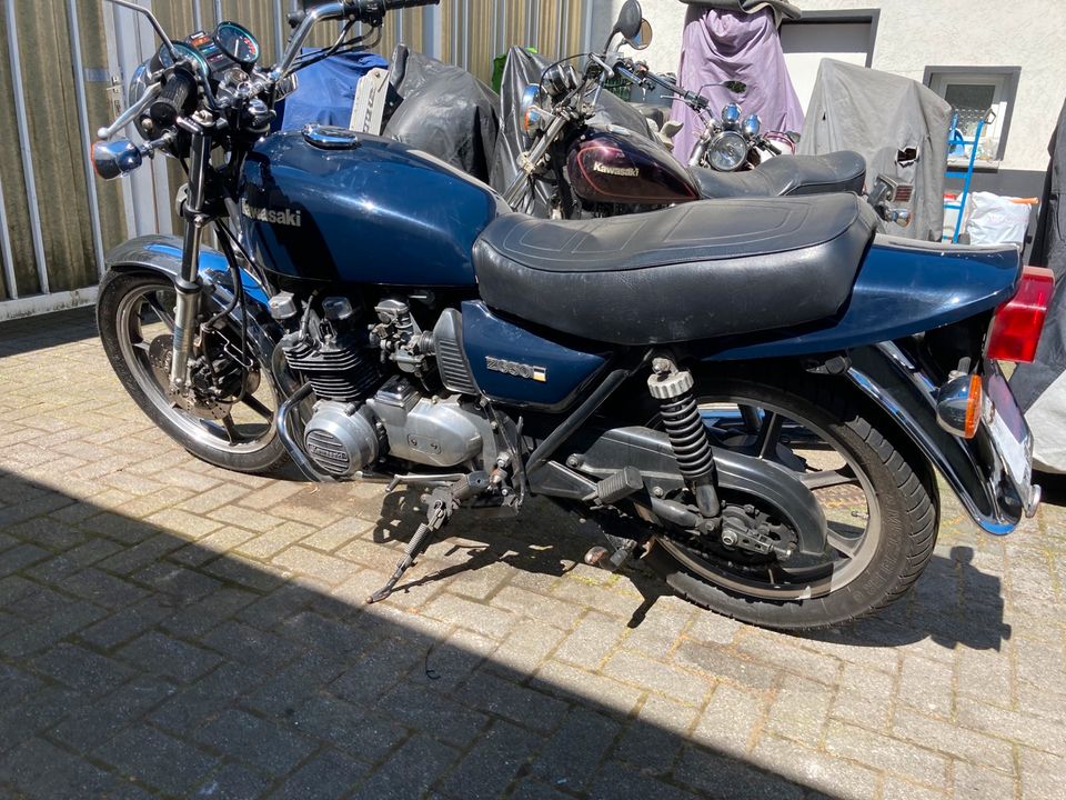 Kawasaki Z 650 F Typ Z 650 B aus 1982 ZWEITE HAND TÜV 8-2023 in Bochum