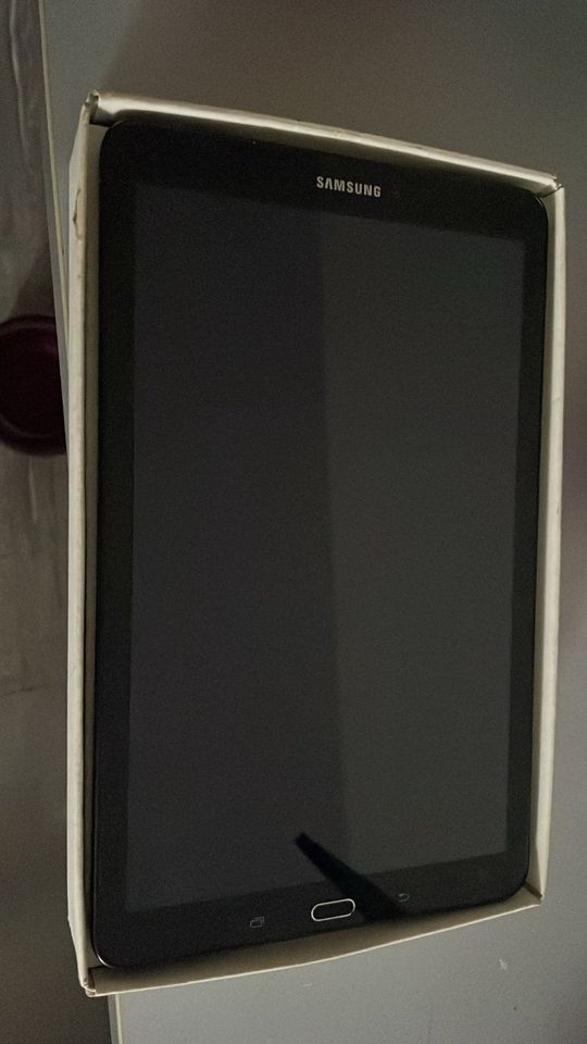 Samsung Tablet in Möser