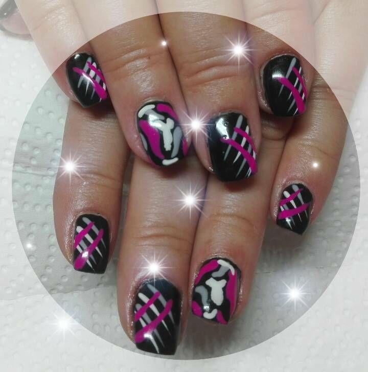 Kostenloser Probenagel Nagelstudio Nageldesign Nailart Maniküre in Parsau