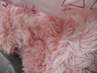 2 deko Kissen und Decke Felloptik rosa Nordrhein-Westfalen - Herten Vorschau