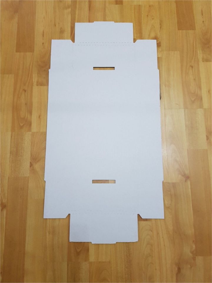 Comic Short Box Comic Concept /weiß / 35 cm lang / 19,5 cm breit in Donauwörth