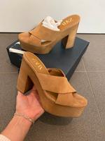 Zara Damen plateau Sandale clogs beige Braun 39 sommer Schuhe Nordrhein-Westfalen - Grevenbroich Vorschau