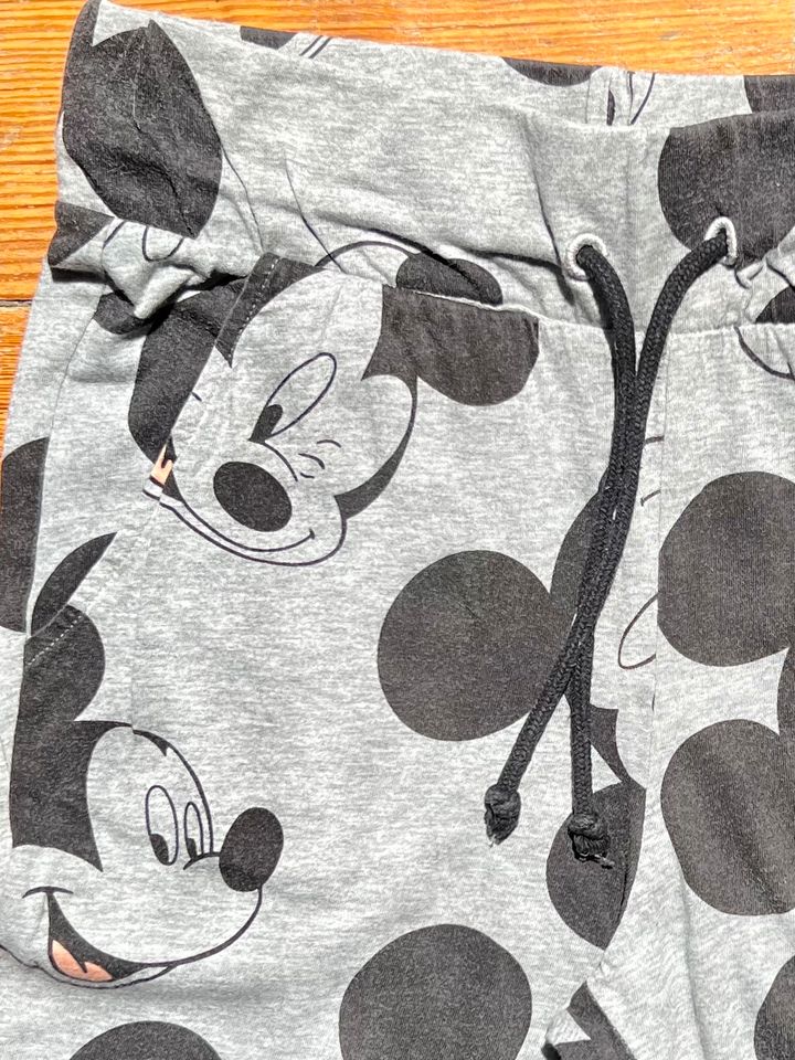 H&M Divided Mickey Mouse Leggings in grau, Größe XS, selten getra in Saarbrücken