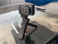Sony ZV-1 Vlogging Kamera inkl. Bluetooth Vlogging Griff Herzogtum Lauenburg - Geesthacht Vorschau