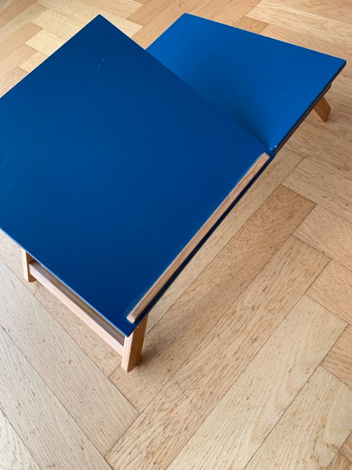 Holztisch Sofa Bett zum Arbeiten o lesen futon company in Potsdam
